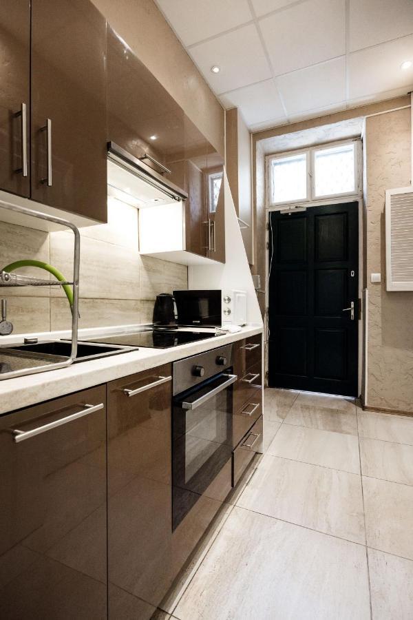 Hungarian Rebelian With Ac Apartment Budapest Exterior photo