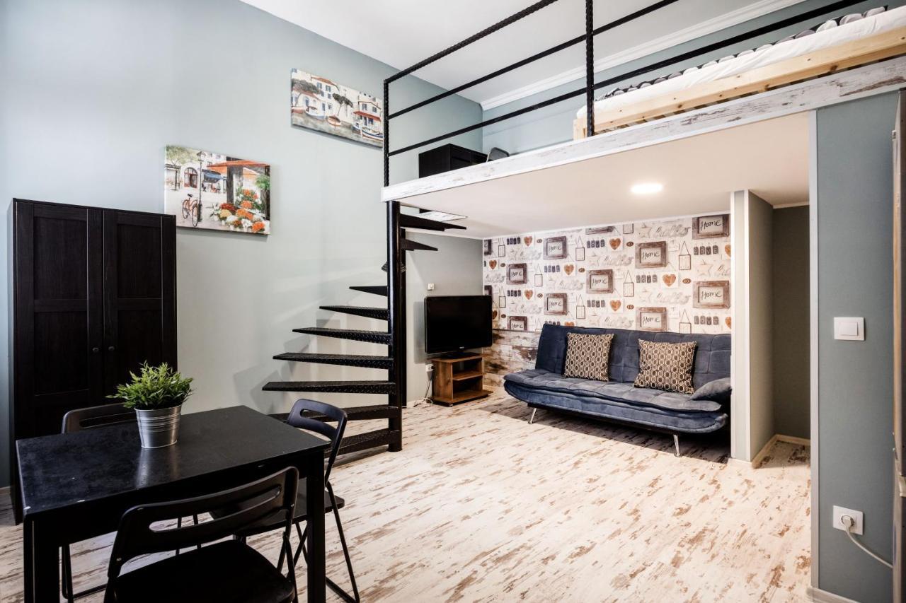 Hungarian Rebelian With Ac Apartment Budapest Exterior photo