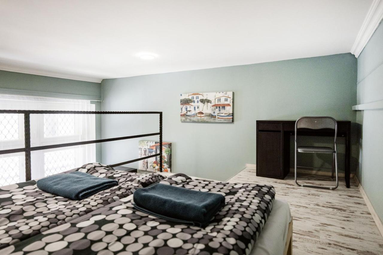 Hungarian Rebelian With Ac Apartment Budapest Exterior photo